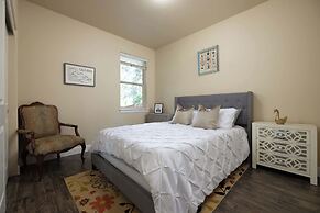 Charming Bend Sanctuary for 6!