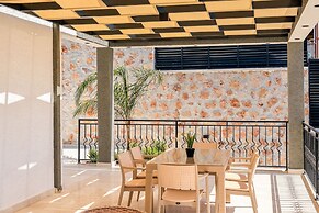 Villa Etoo in Ye ilk y Mahallesi