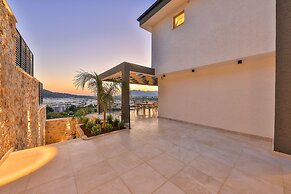 Villa Etoo in Ye ilk y Mahallesi