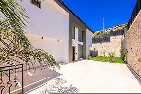 Villa Etoo in Ye ilk y Mahallesi