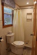 Blueberry Hill Motel