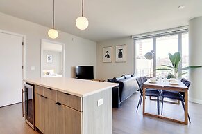 Clarendon Apt Near Subway