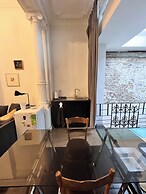 Chic Comfortable Loft and Natural Light