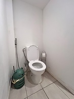 Chic Comfortable Loft and Natural Light