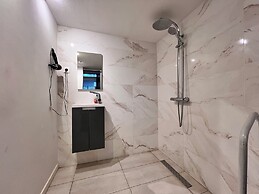 Chic Comfortable Loft and Natural Light