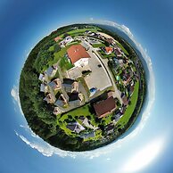 Mountains&Lakes – Chaletdorf & Apartments