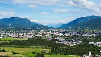 Mountains&Lakes – Chaletdorf & Apartments