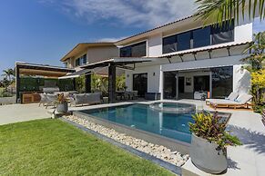 El Tigre Mariposa Villas