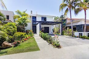 El Tigre Mariposa Villas