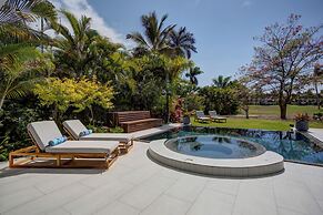 El Tigre Mariposa Villas