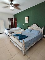 La Tana Del Tano Guest House