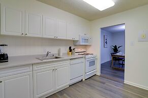 Stay with Comfort in Crystal City