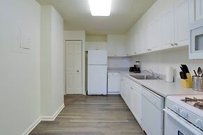 Stay with Comfort in Crystal City