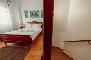 Pedras Village House by Vacationy
