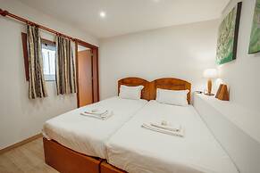 Pedras Village House by Vacationy