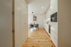 Gaia Premium B Apartment by Vacationy