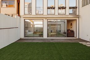 Gaia Premium A With Terrace by Vacationy