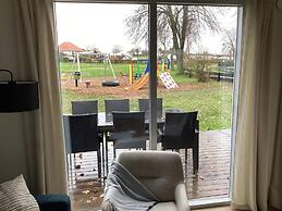 Bright Holiday Home in Karrebaeksminde