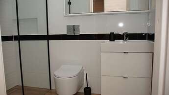 Beautiful Holiday Home, 2 Bedrooms, Mielenko