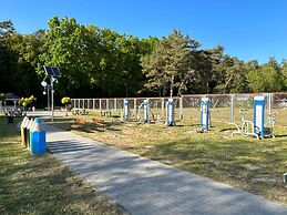 Beautiful Holiday Home, 2 Bedrooms, Mielenko