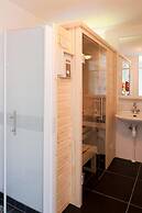 Skip Wellness De Luxe With Sauna
