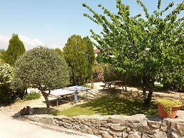Pretty Holiday Home in Courry With Swimming Pool
