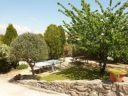 Pretty Holiday Home in Courry With Swimming Pool