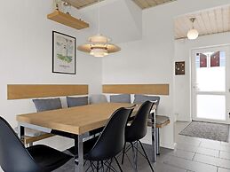 5 Star Holiday Home in Lokken