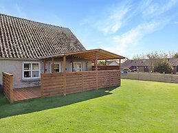 Coastal Charm: Cozy Holiday Home in Lokken