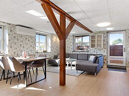 Coastal Charm: Cozy Holiday Home in Lokken