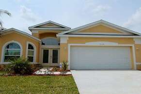 4bdr w Pool Near Disney