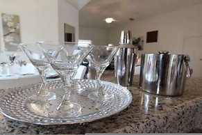 4bdr w Pool Near Disney