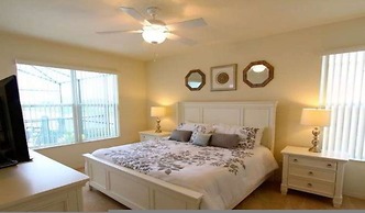 4bdr w Pool Near Disney