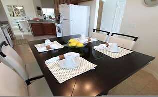 4bdr w Pool Near Disney