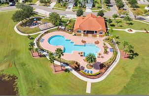4bdr w Pool Near Disney