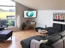 Cozy Holiday Home in Lokken, by sea