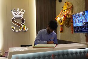 Hotel Regalia Suites