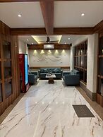 Hotel Regalia Suites