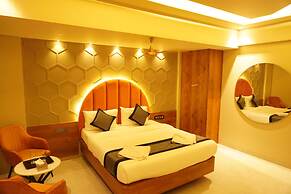 Hotel Regalia Suites