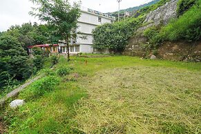Deva's Retreat