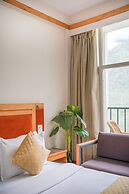 Deva's Retreat