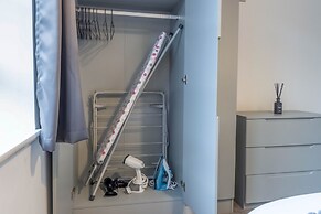 1 Bed Flat - Sleeps 4 - Pets - Parking - Wifi