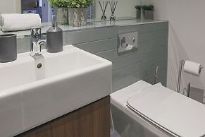 Modern Apt, City Centre, Relocations