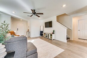 Spacious Home 11 Mi to San Antonio River Walk