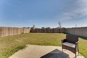 Spacious Home 11 Mi to San Antonio River Walk