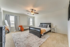 Spacious Home 11 Mi to San Antonio River Walk