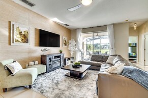 13 Mi to Wdw: Family-friendly Home w/ Gas Grill!