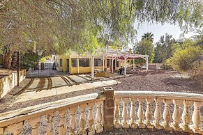 13 Mi to Dtwn Riverside: Socal Family Home!