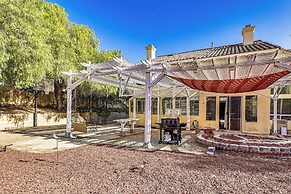 13 Mi to Dtwn Riverside: Socal Family Home!