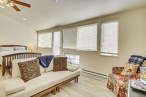 4 Mi to Vail Ski Resort: Cozy Getaway w/ Deck!